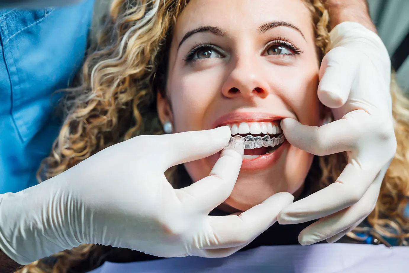 متخصص ارتودنسی شفاف در هرسین